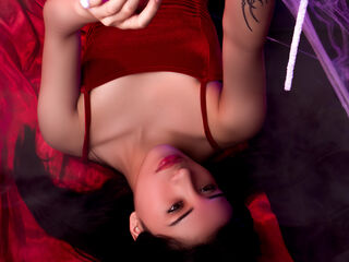 live striptease SophieCotton