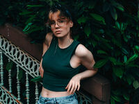 sexy webcamgirl pic SunnyTeazee