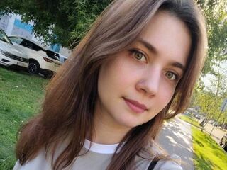 camgirl chatroom SweetyKi