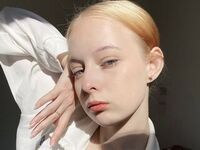 naked girl with webcam masturbating with dildo TashaFogelquist