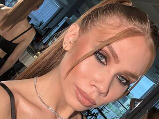 live teaser webcam TawnyaCarwell