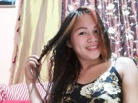 hot cam girl spreading pussy TrueHeart