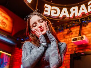 naughty web cam XeniaUsher