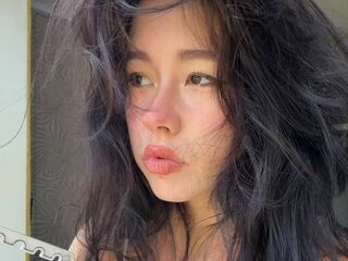 camwhore shaved pussy YolondaGarand