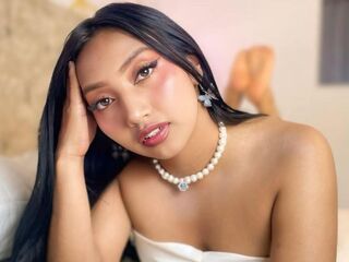 camgirl webcam photo YumyMina