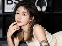 free live webcam video Yunyunzi