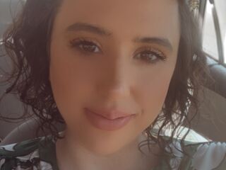 naked cam girl photo aurorakittygirl